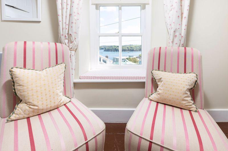 Bed 1 views