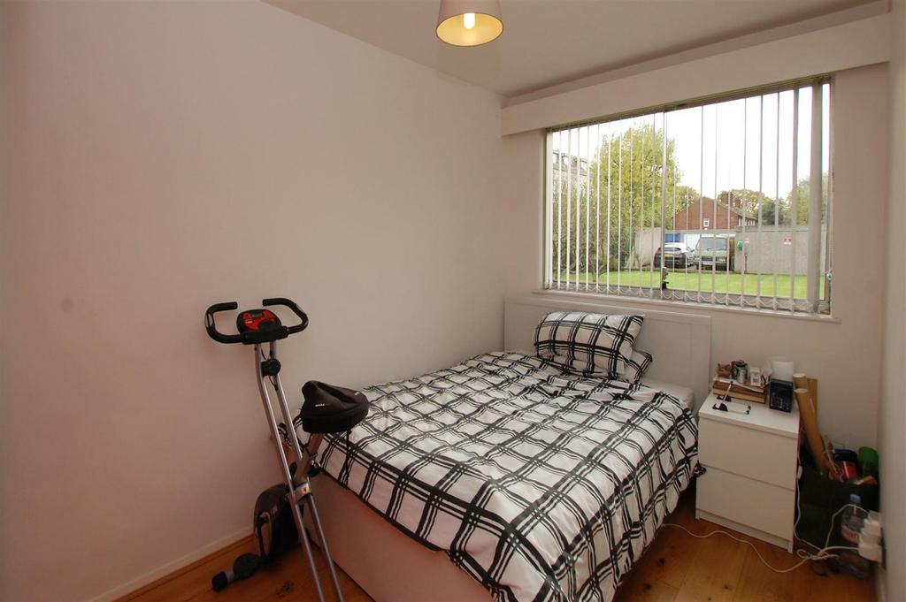 Bedroom 2 copy.jpg