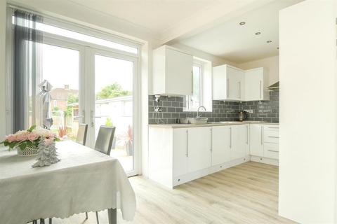 25 Gamble Lane, Leeds, LS12 5LP