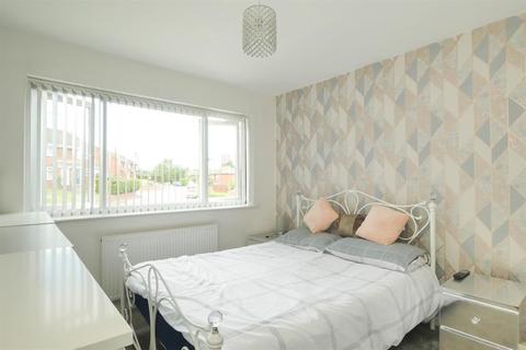 25 Gamble Lane, Leeds, LS12 5LP