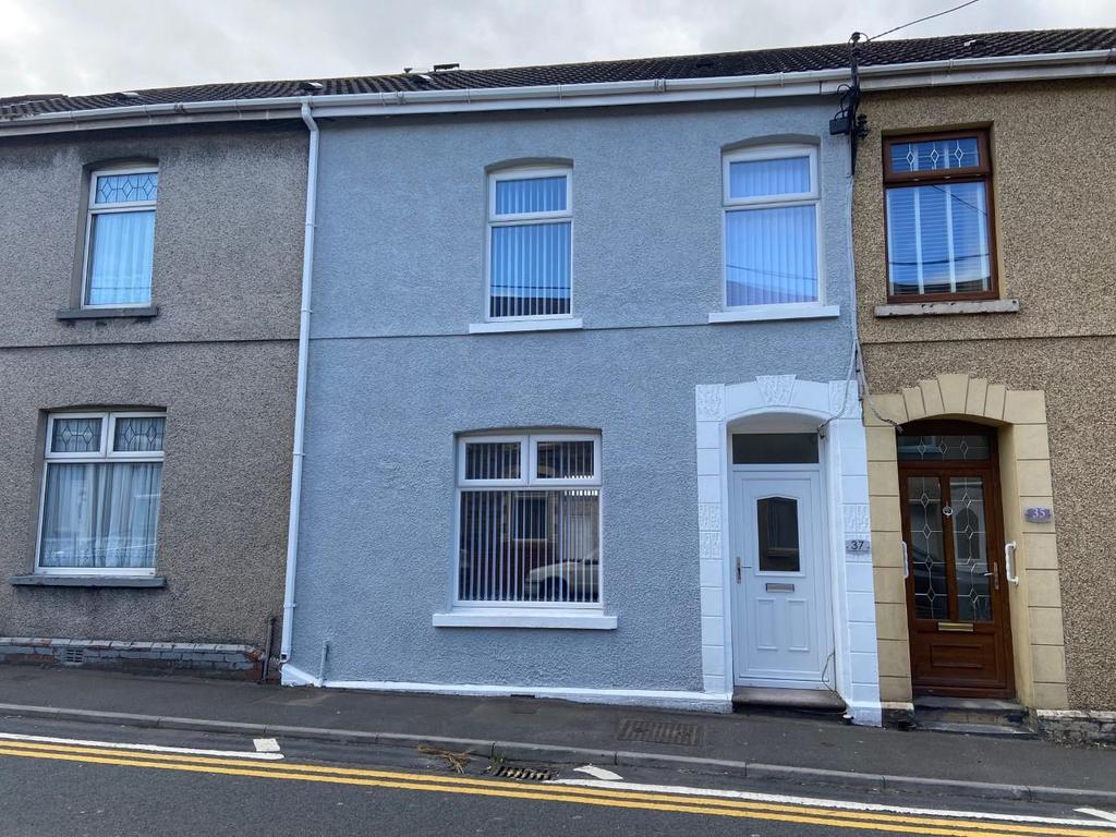 Pemberton Road, Llanelli 3 bed property for sale £165,000