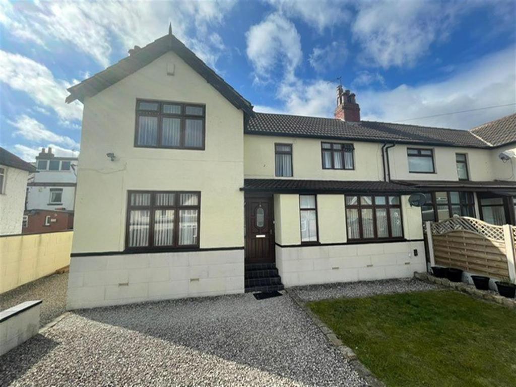 Halliday Grove, Armley, LS12 3 bed semidetached house £230,000