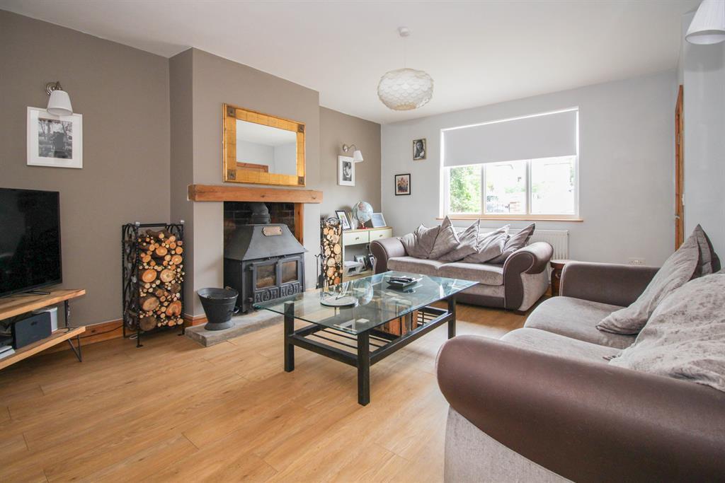 Blue Hill Lane, LS12 4NU 3 bed detached house £550,000