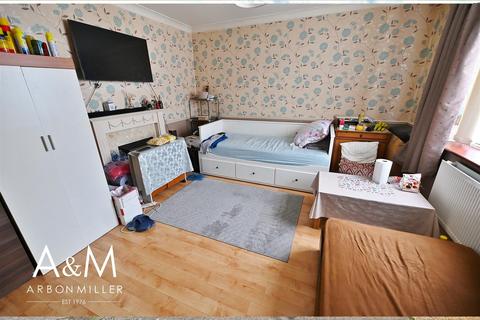 6 Marlyon Road, Ilford, IG6 3XN