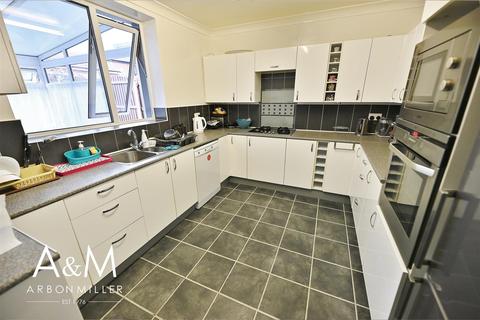 6 Marlyon Road, Ilford, IG6 3XN