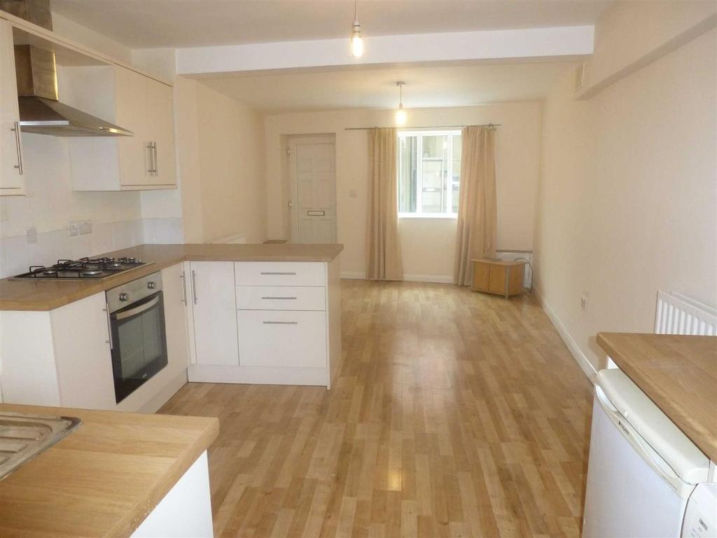 Cross Street, Macclesfield 1 bed flat £595 pcm (£137 pw)