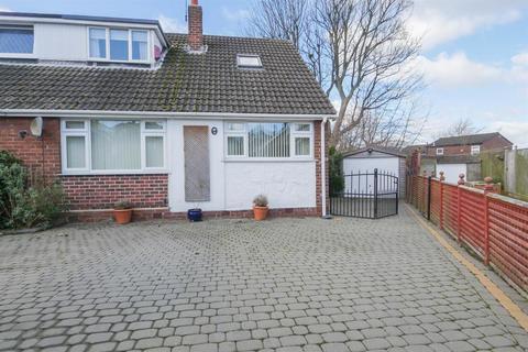24 Beecroft Close, Leeds, LS13 3ET