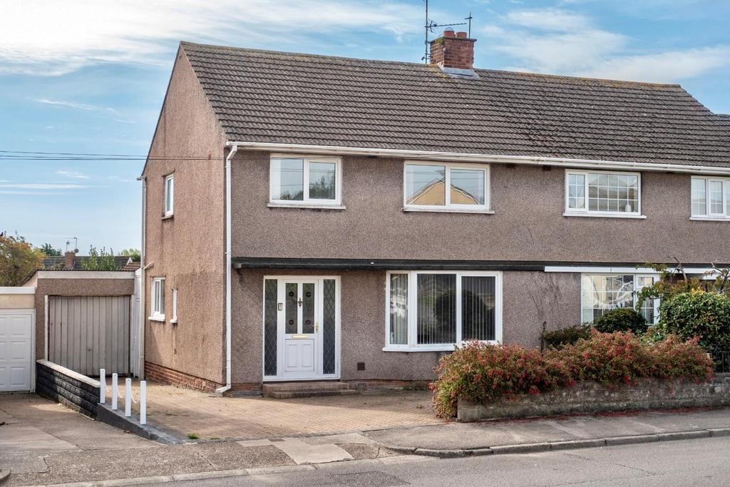 Dinas Road, Penarth 3 bed semidetached house £385,000