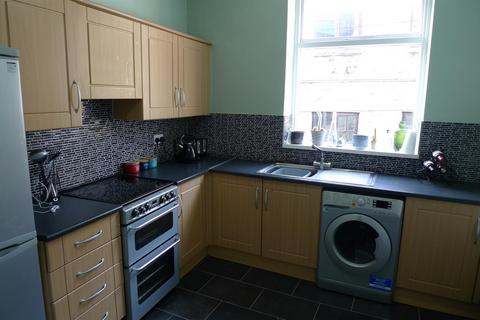 4 bedroom maisonette for sale, High Street, Buxton