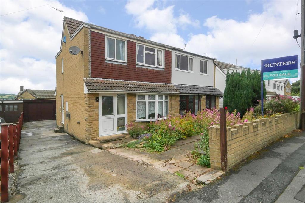 Well Garth View, Bramley, LS13 1EE 3 bed semidetached house for sale