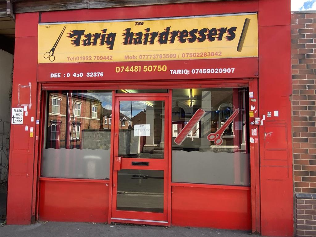 Caldmore Road, Walsall Retail property (high street) to rent £700 pcm
