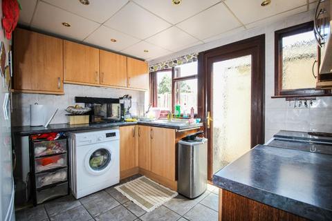 95 Cherwell Grove, South Ockendon, RM15 6AS