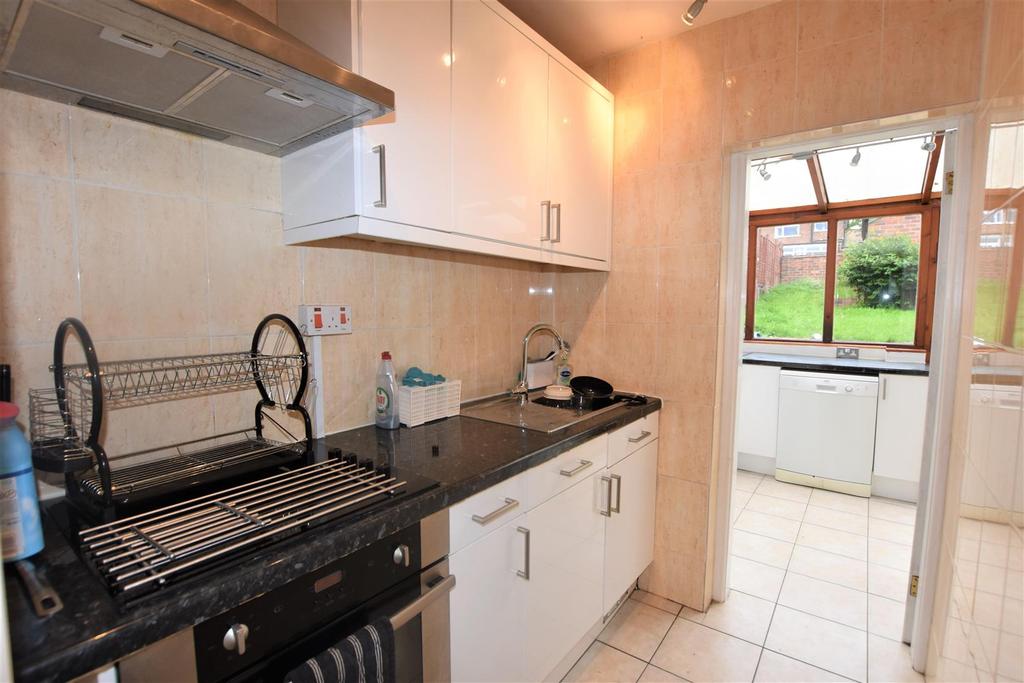 Durley Dean Road, Birmingham 3 bed house £975 pcm (£225 pw)
