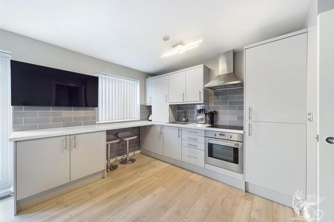 47 Griffiths Road, Purfleet, RM19 1AR