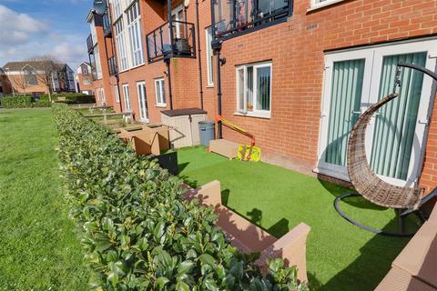 47 Griffiths Road, Purfleet, RM19 1AR