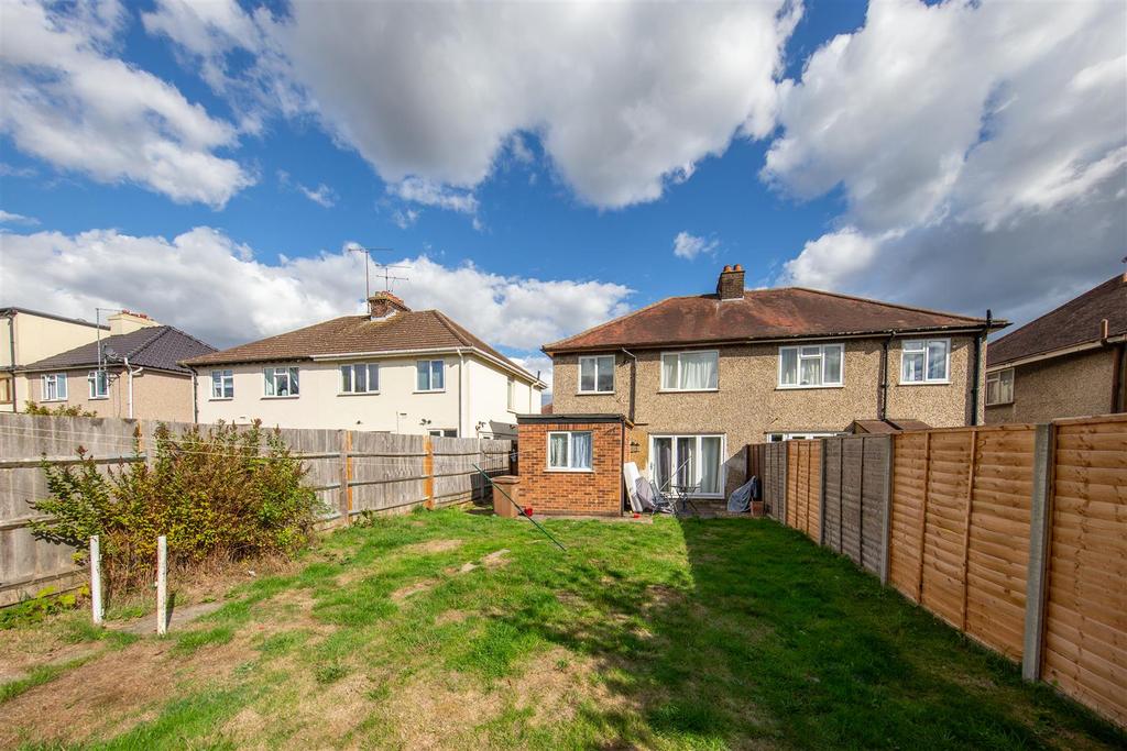 Richmond Hill, Luton 1 bed £160,000