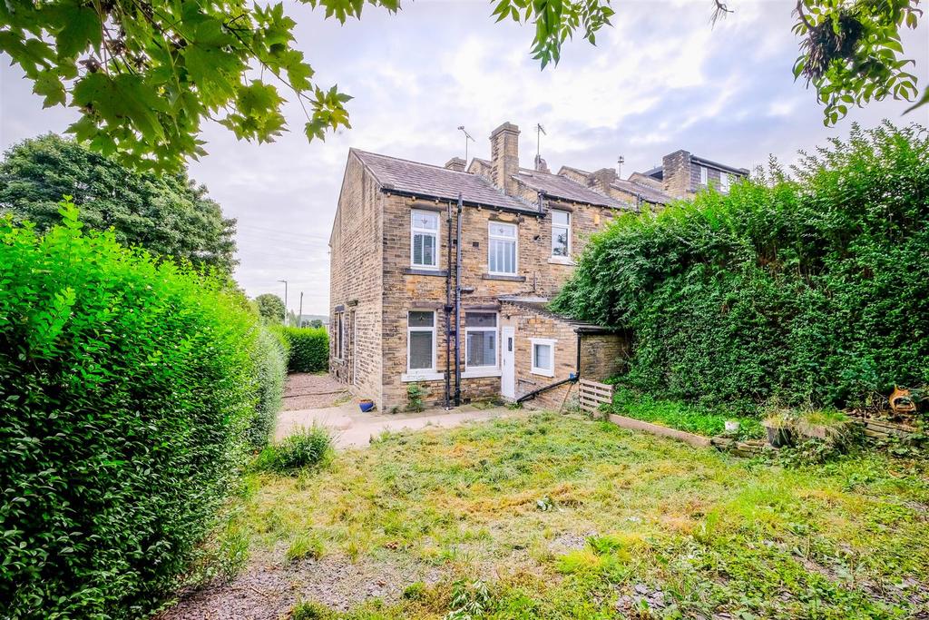 Lillands Lane, Brighouse 2 bed terraced house £159,950
