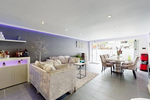 42 Chapel Road, St Lawrence, Ramsgate, CT11 0BS