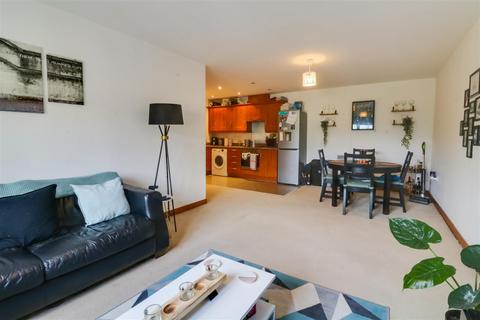 94 Kendal, Purfleet, RM19 1LL