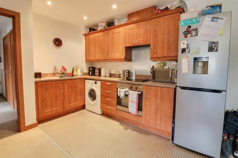 94 Kendal, Purfleet, RM19 1LL