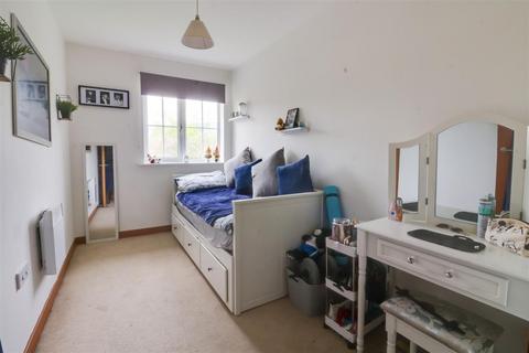 94 Kendal, Purfleet, RM19 1LL