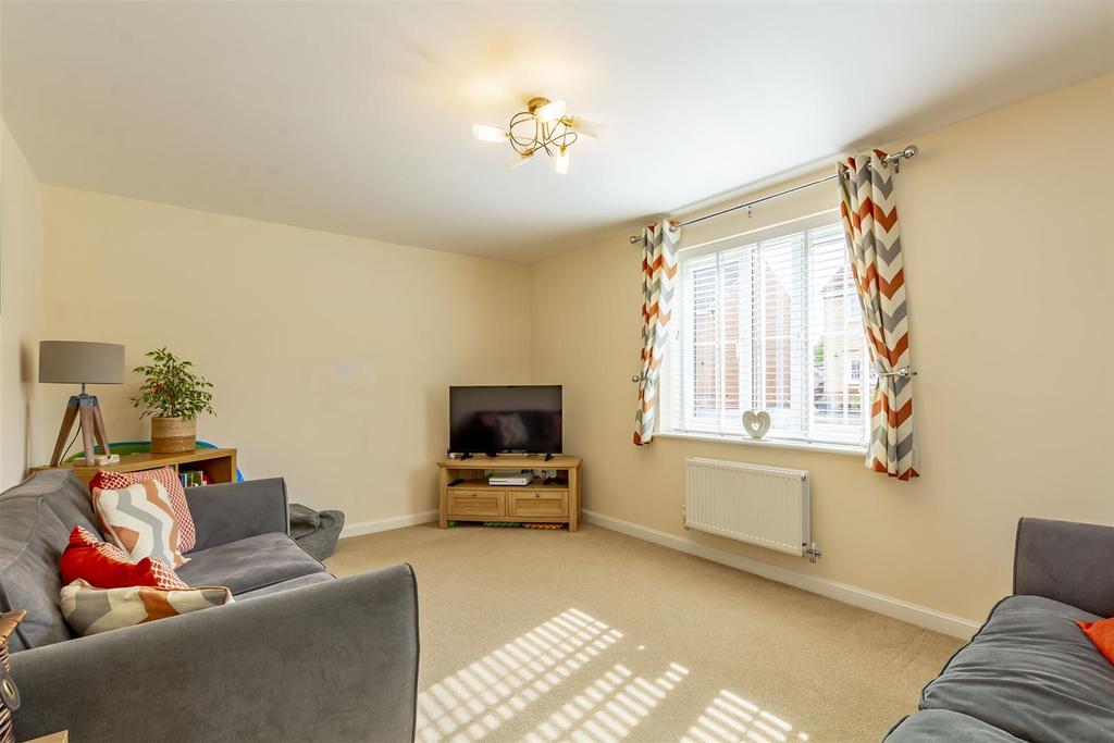 Perkins Way, Chilwell 3 bed detached house £370,000