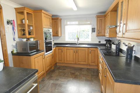 26 Byron Close, Ettiley Heath, Sandbach, CW11 3GF