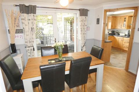 26 Byron Close, Ettiley Heath, Sandbach, CW11 3GF