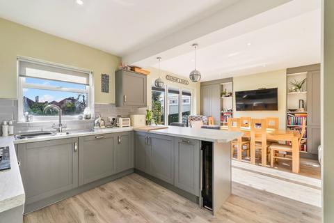 58 The Glade, Epsom, KT17 2HB