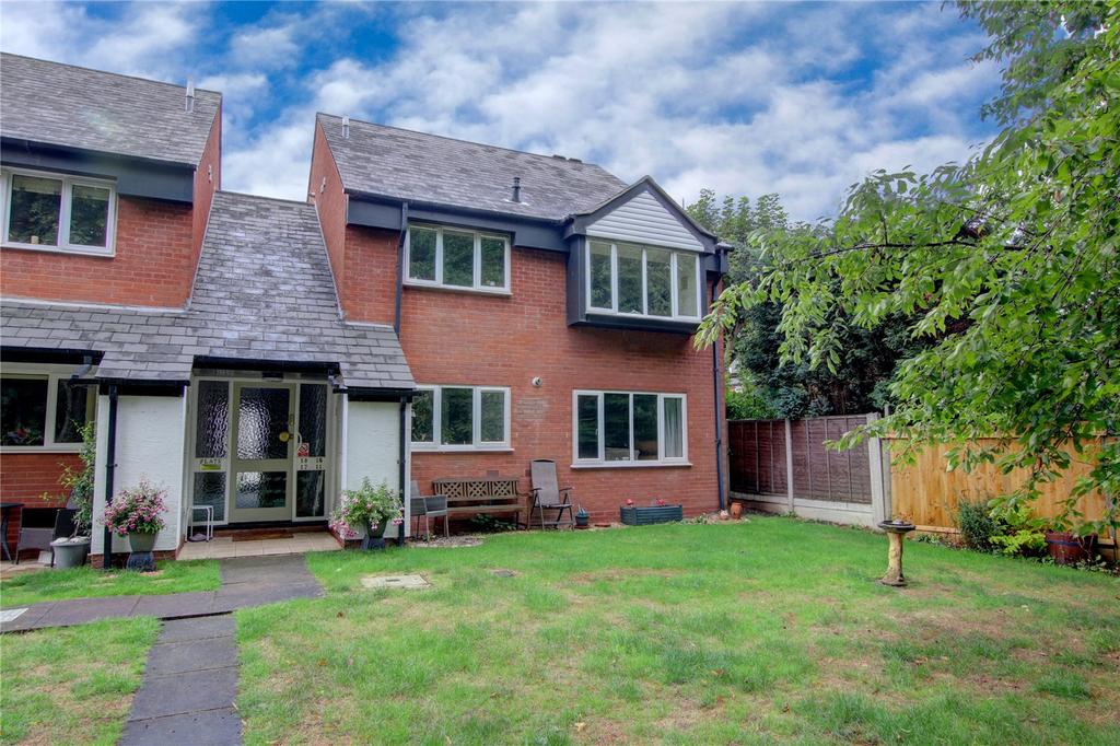 St. Crescent, Droitwich, Worcestershire, WR9 2 bed