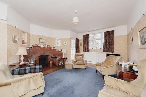 201 London Road, Ewell, Epsom, KT17 2BT