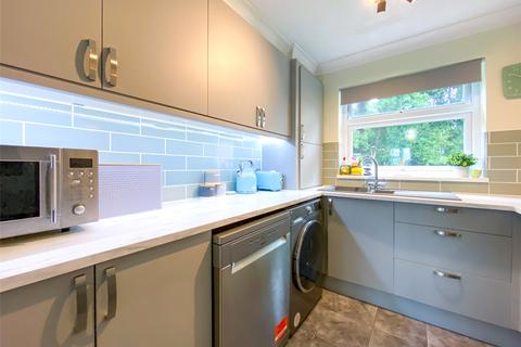 69 Mill Lane, Oxted, RH8 9DS