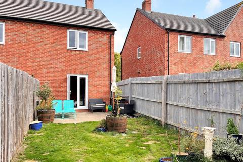 2 bedroom house for sale - Gundulf Road, Meon Vale, Stratford-upon-Avon