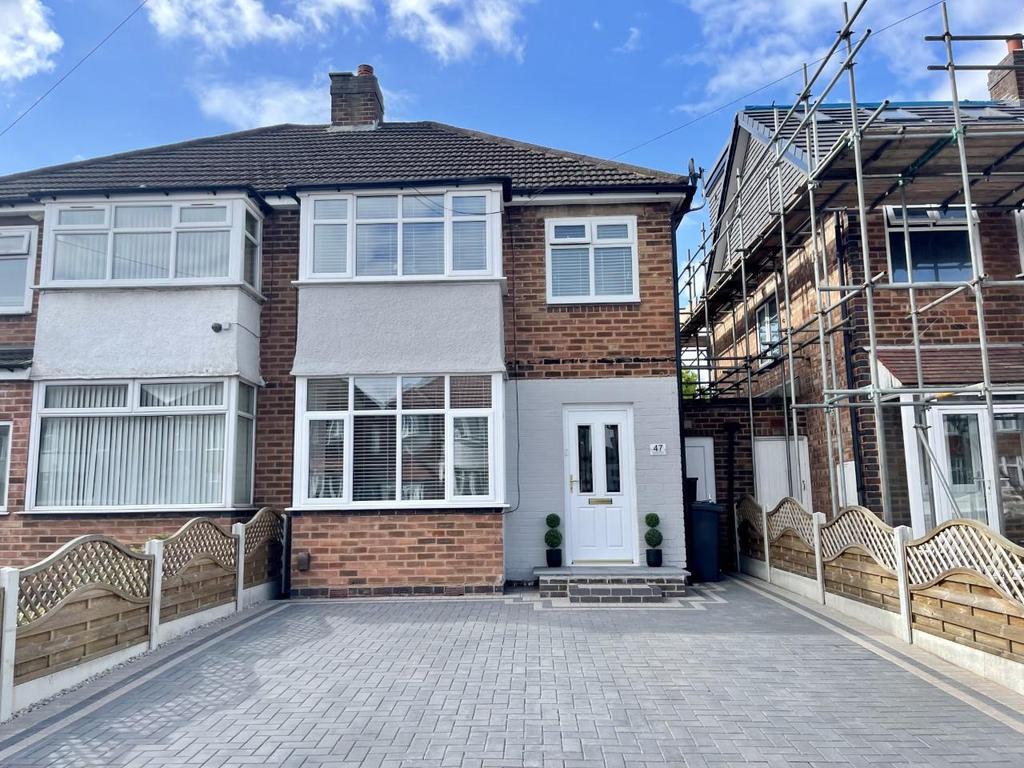 Harvard Road, Solihull 3 bed semidetached house £340,000