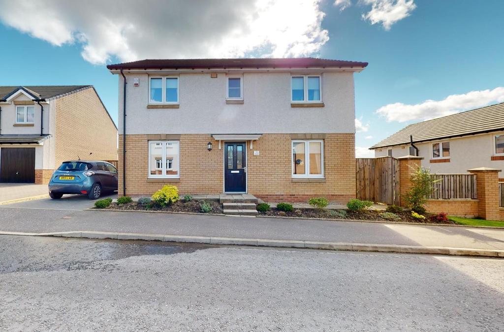 Carmuirs Drive, Newarthill, Motherwell 5 bed detached house £295,000