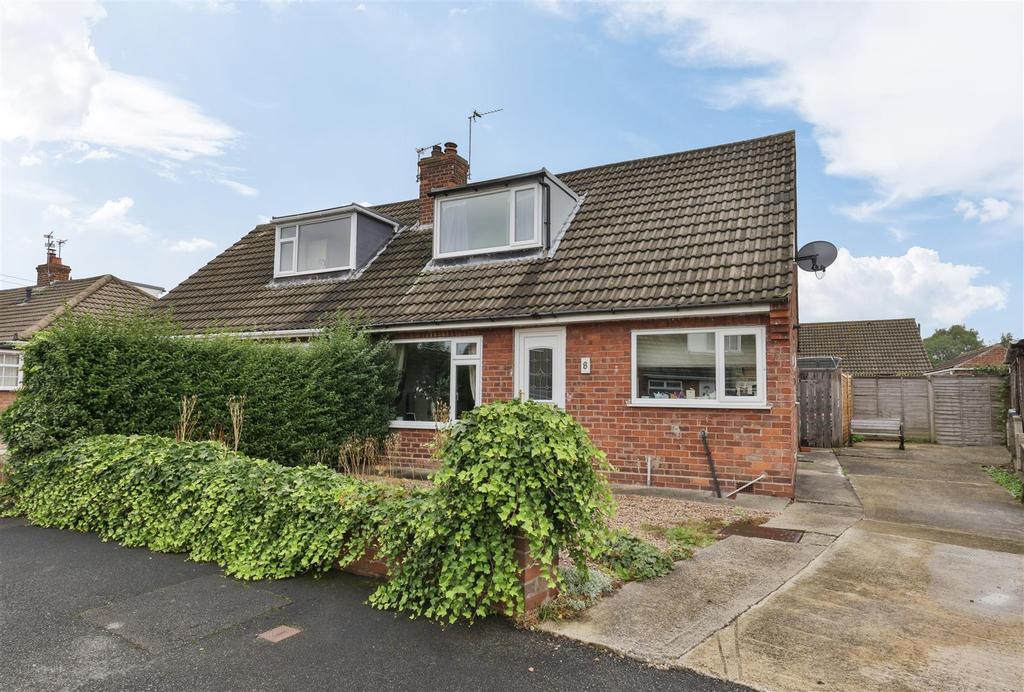Hazel Garth, Ashley Park Road, Heworth 3 bed semidetached bungalow for