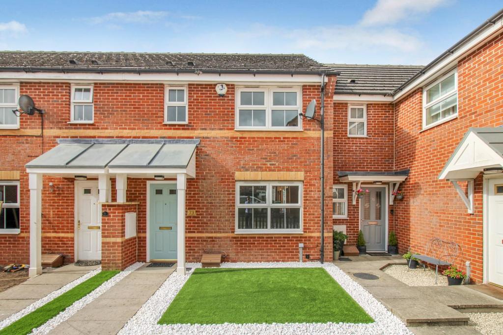 Millbank, Yeadon, Leeds 3 bed house £950 pcm (£219 pw)