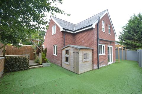 4 bedroom detached house for sale - 122 Watling Street South, Church Stretton, SY6 7BH