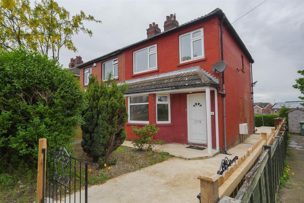 Leeds And Bradford Road, Bramley, LS13 1HB 3 bed semidetached house