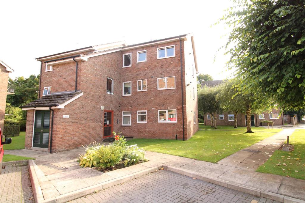 Westcliffe Court, Darlington 2 bed apartment £115,000
