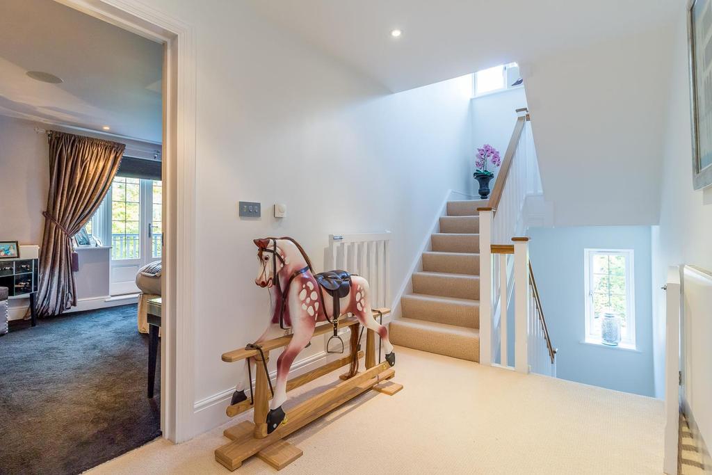 8314576-interior11-800.jpg