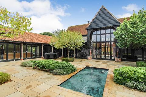 4 bedroom barn conversion for sale - New Lodge Chase, Little Baddow