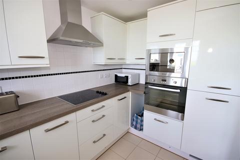 1 bedroom flat for sale - Hilborough House, Little Common Road, Bexhill-on-Sea, TN39
