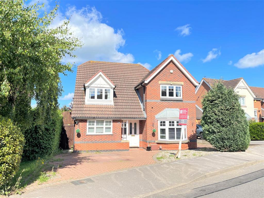 Mill Hill Road, Bingham, Nottingham 4 bed detached house for sale £