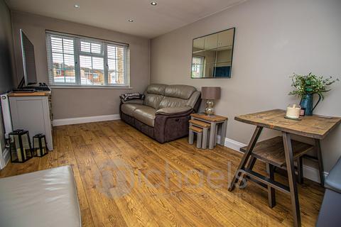 28a Mountbatten Road, Braintree, CM7 9EZ