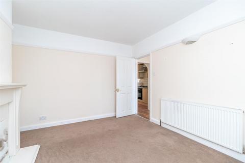 7 Abingdon Drive, Ruddington, Nottingham, NG11 6FX