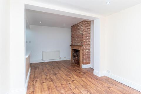 7 Abingdon Drive, Ruddington, Nottingham, NG11 6FX