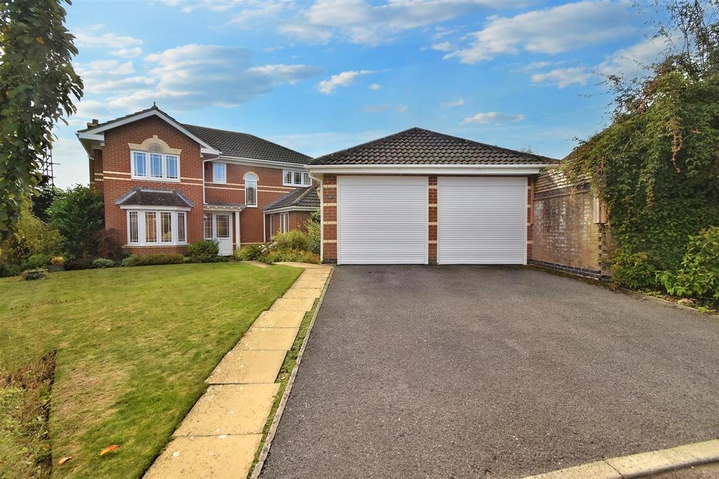 Nightingale Rise, Portishead 4 bed detached house for sale £625,000