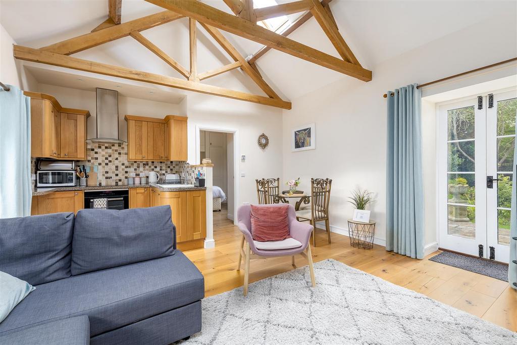 Kitchen/Lounge