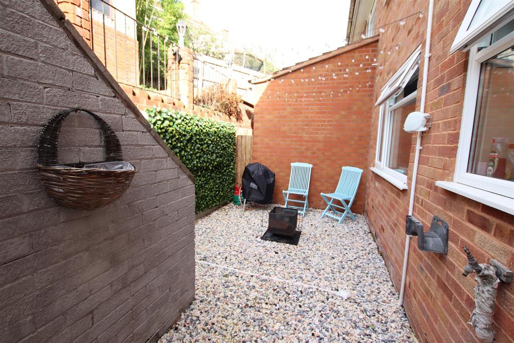 Garden..JPG